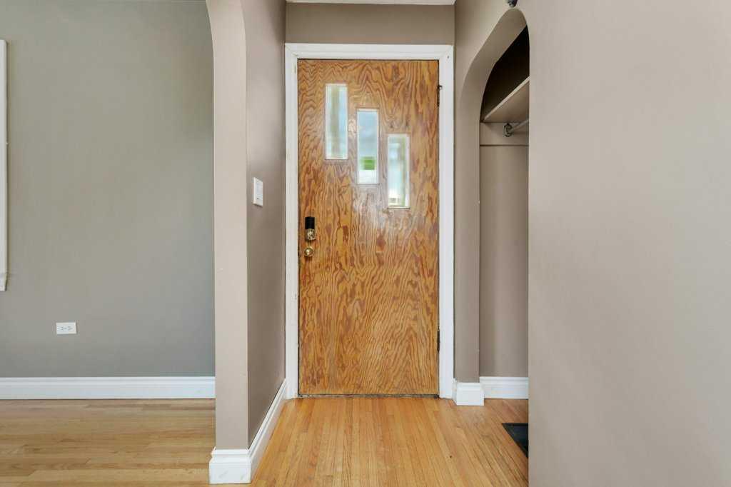 Picture for 4102 46 Street 