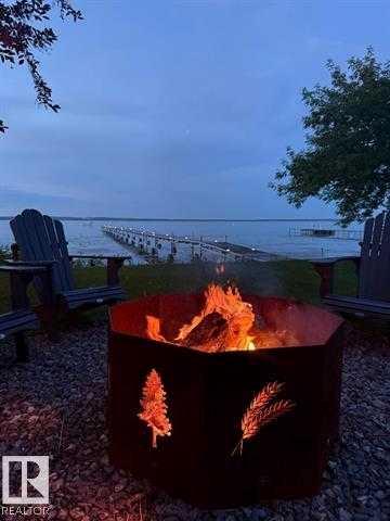 Picture for 19 Lakeshore Drive 