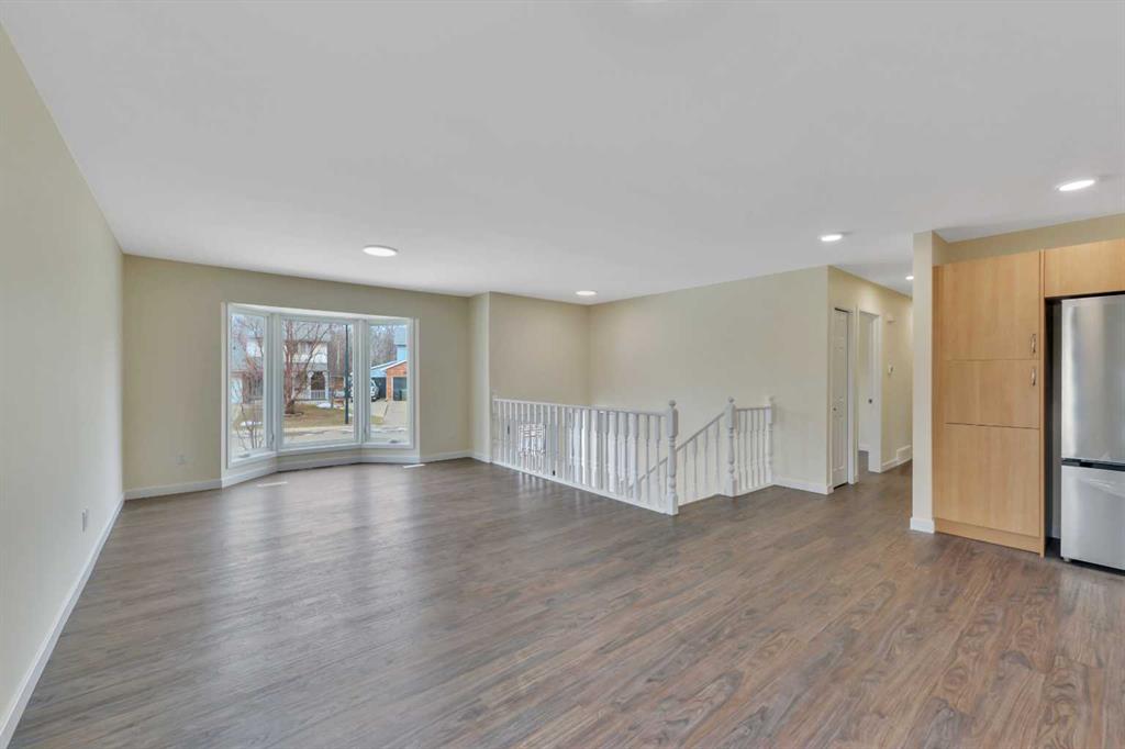 Picture for 27 Gregson Crescent 