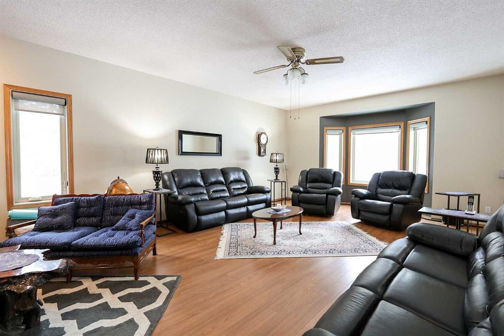 Picture for 10, 27501 Township Road 374  