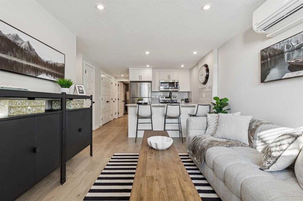 Picture for 114, 63 Belmont Passage 