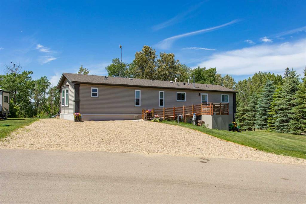 Picture for 101, 41310 Range Road 282  