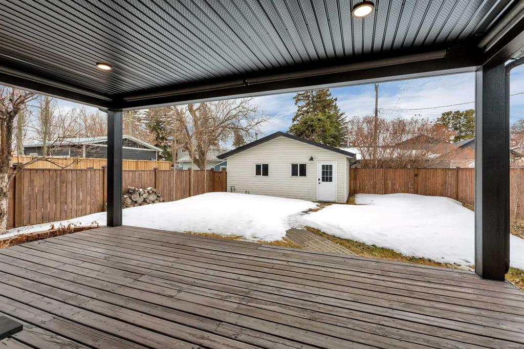 Picture for 5008 42 Street 