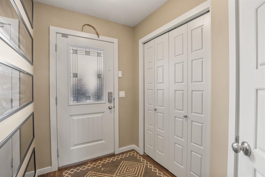 Picture for 6 Van Slyke Way 