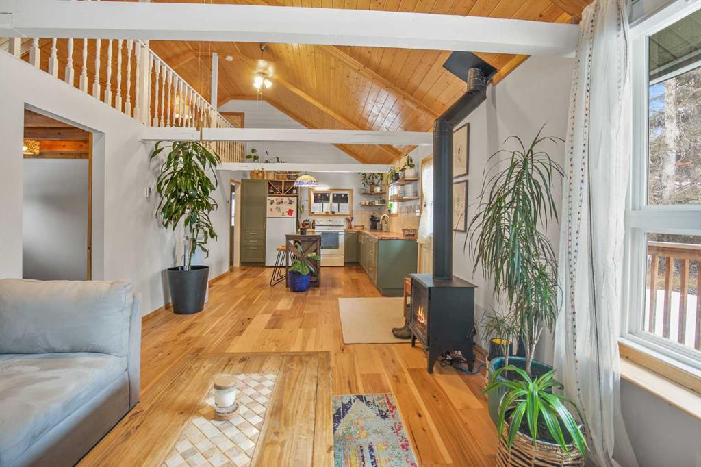 Picture for 32 Birch Crescent 