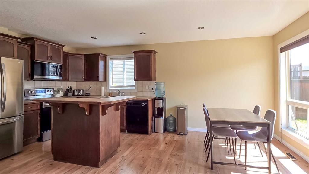 Picture for 5837 Park Street 