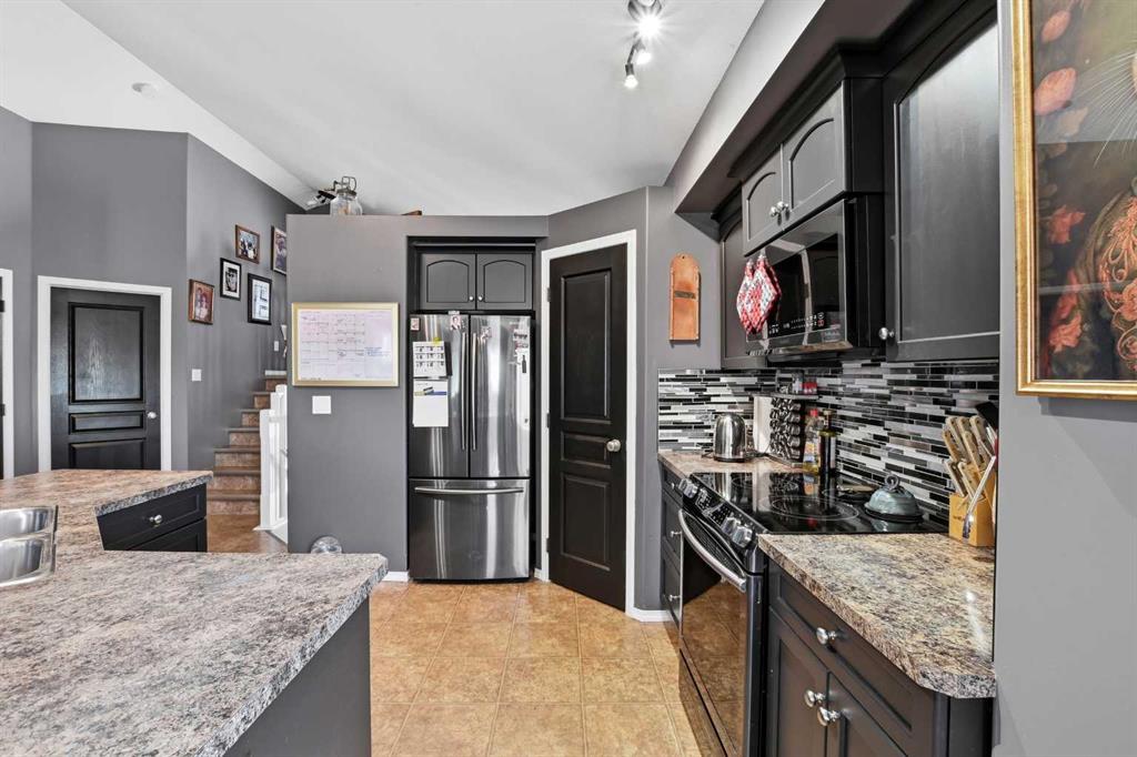 Picture for 6827 59 St Close  