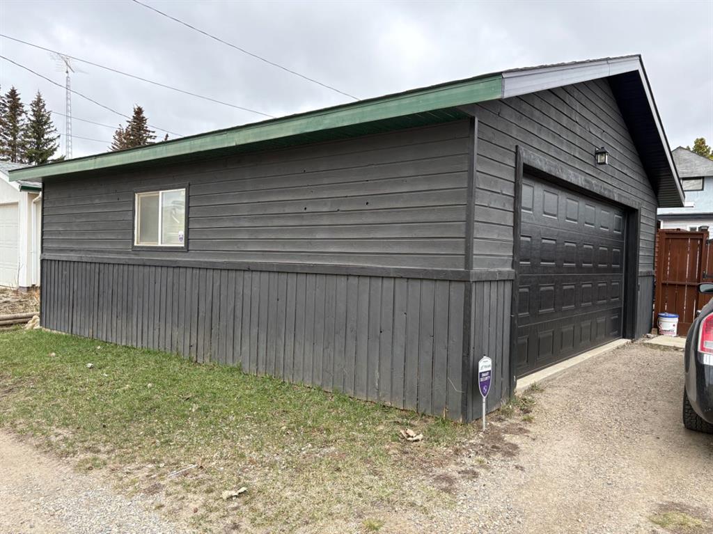 Picture for 4523 48 Avenue 