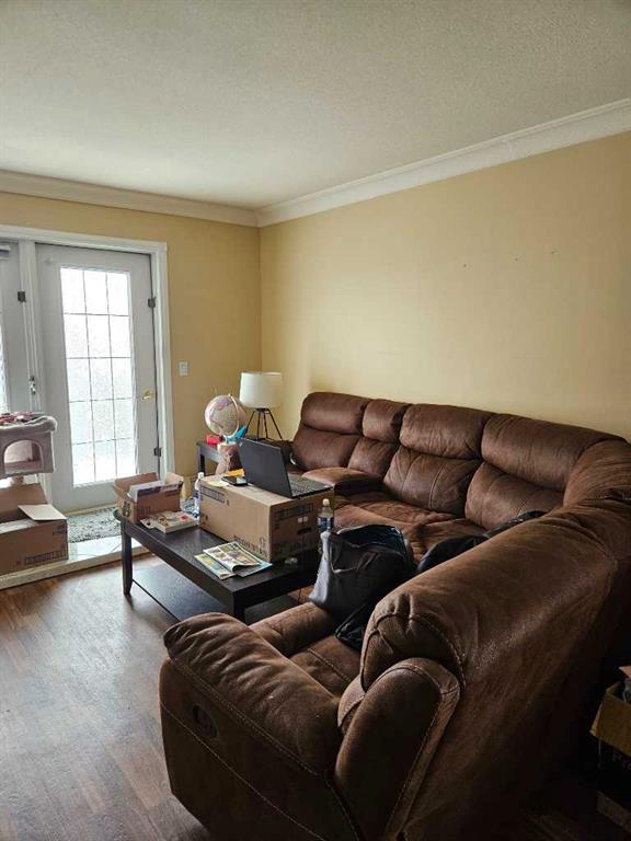 Picture for 204, 5519 Kerry Wood Drive 