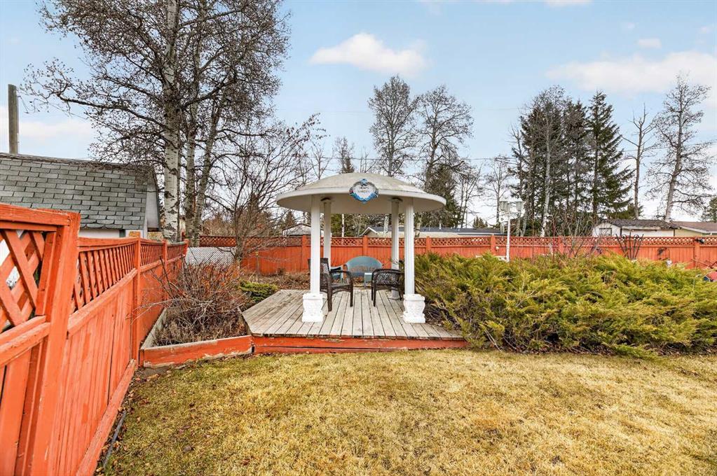 Picture for 217 5 Street NW