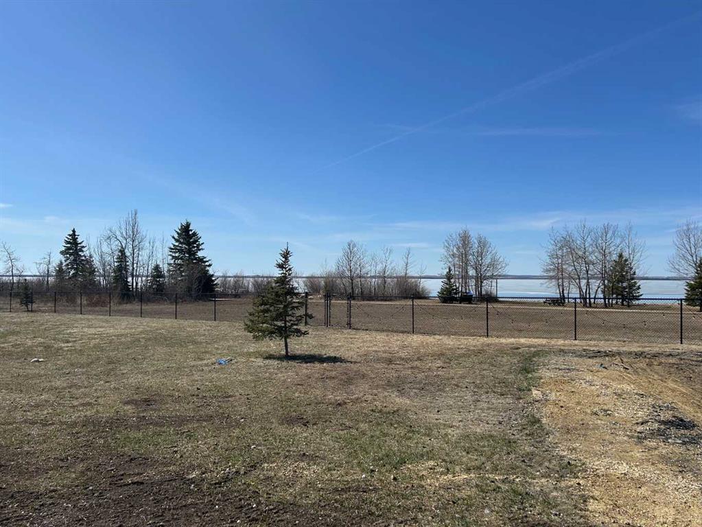 Picture for 141, 41310 Range Road 282  