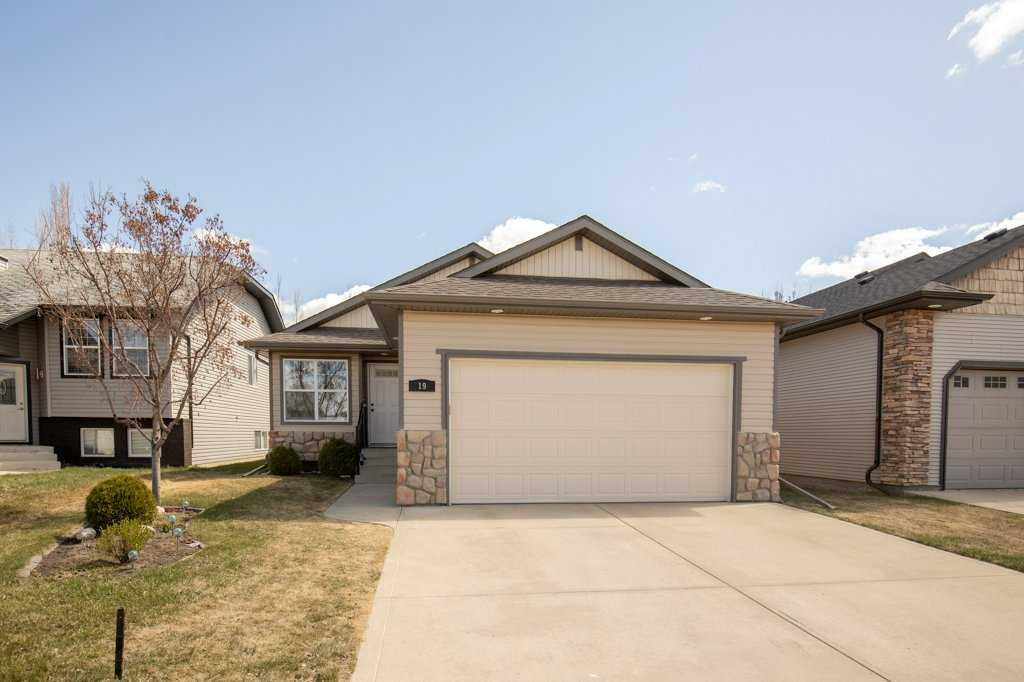 Picture for 19 Isherwood Close 