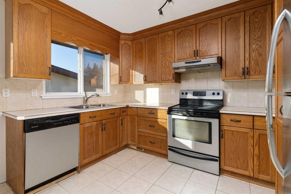 Picture for 31 Montrose Avenue 