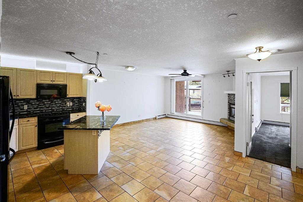 Picture for 101, 4834 52A Street 