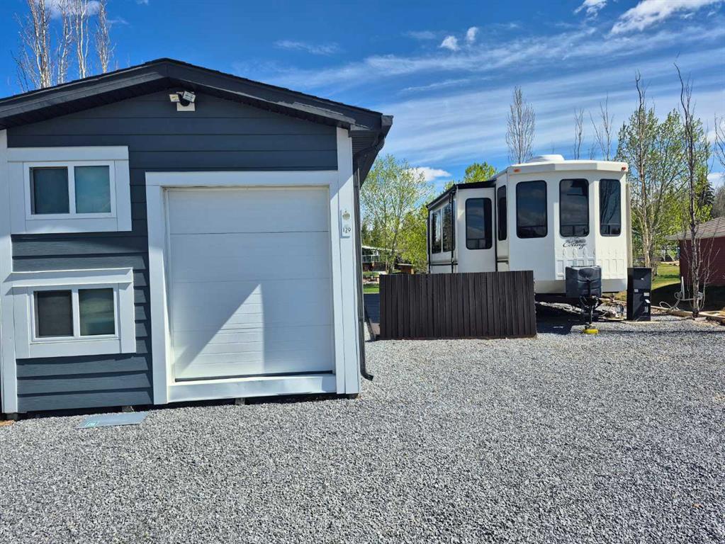 Picture for 179A, 10046 Township Road 422  