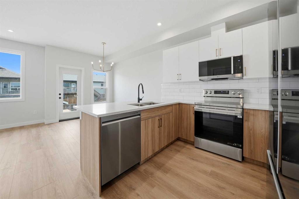 Picture for 1 Pinnacle Close 