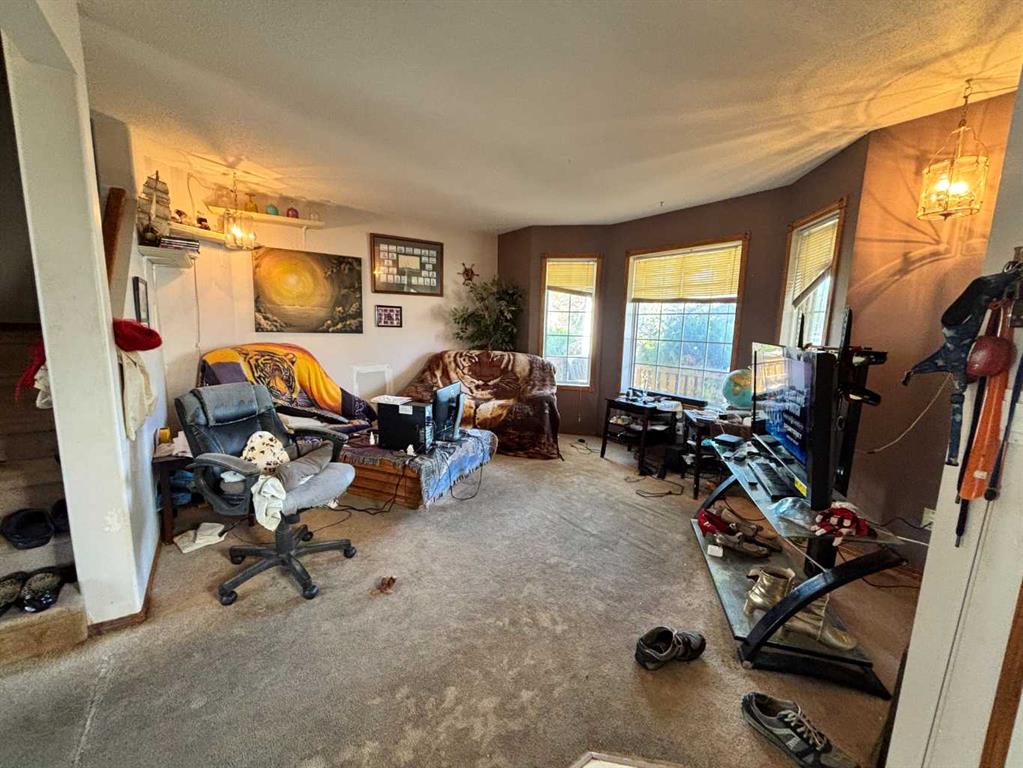 Picture for 52 Country Ridge Close 