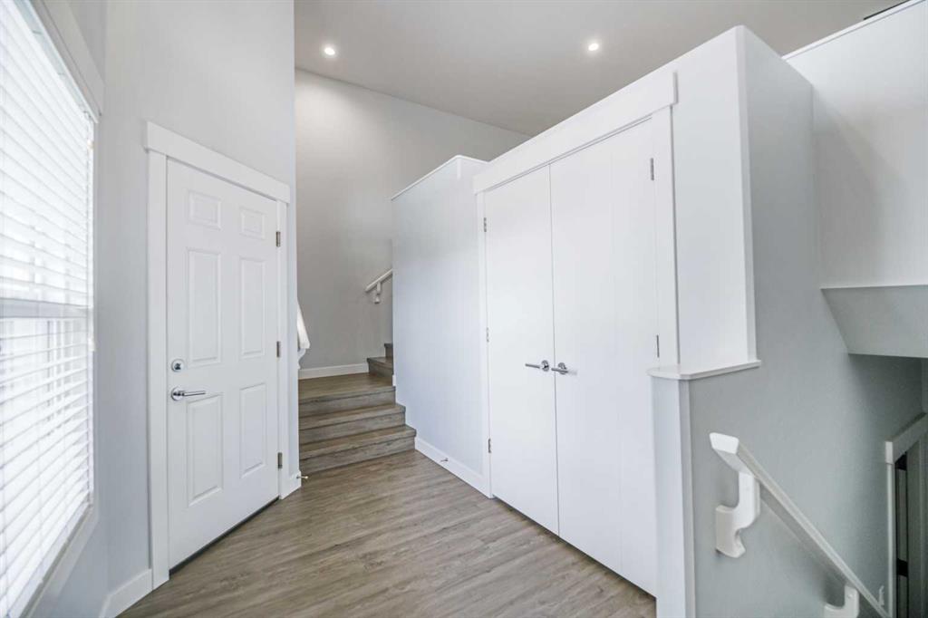 Picture for A/B, 9 Carlyle Green 