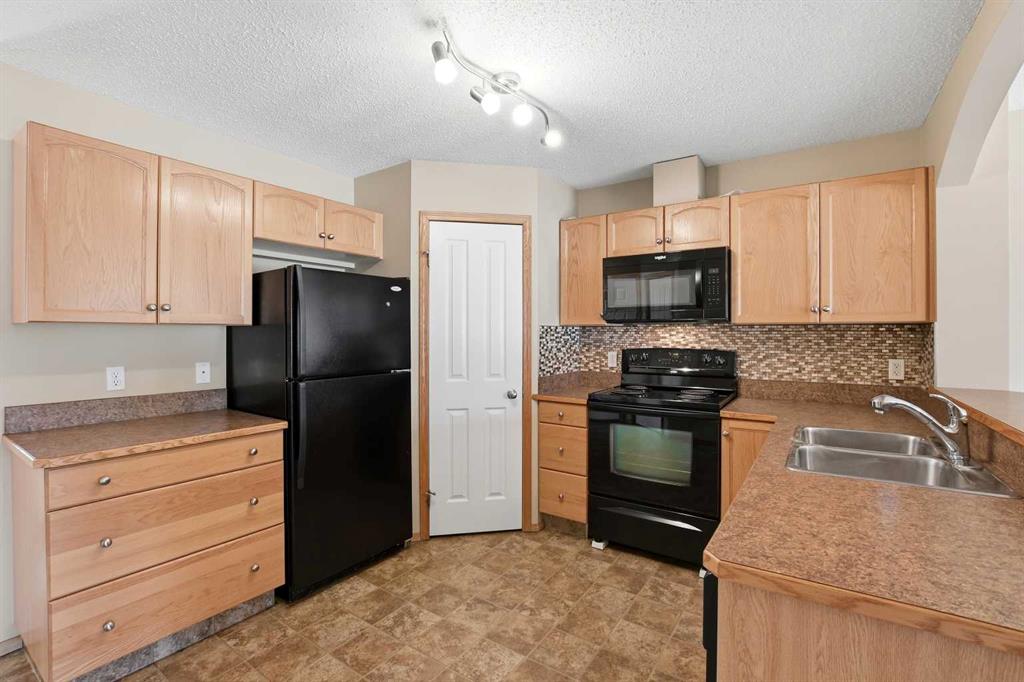 Picture for 424 Jenkins Drive 