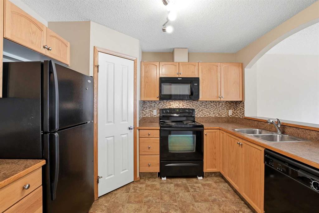 Picture for 424 Jenkins Drive 