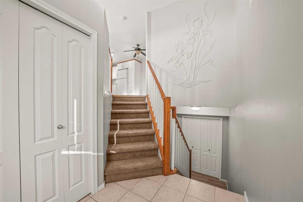 Picture for 5, 4626 44 Street 
