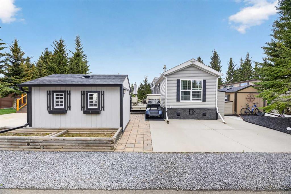 Picture for 75, 32351 Range Road 55  