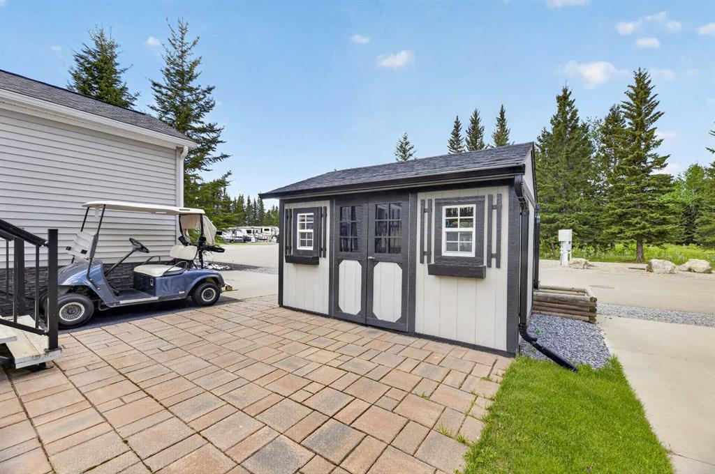 Picture for 75, 32351 Range Road 55  