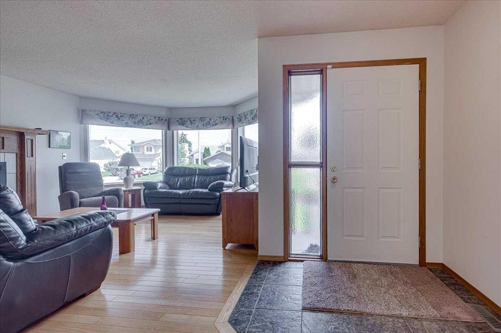 Picture for 5363 36A Street 