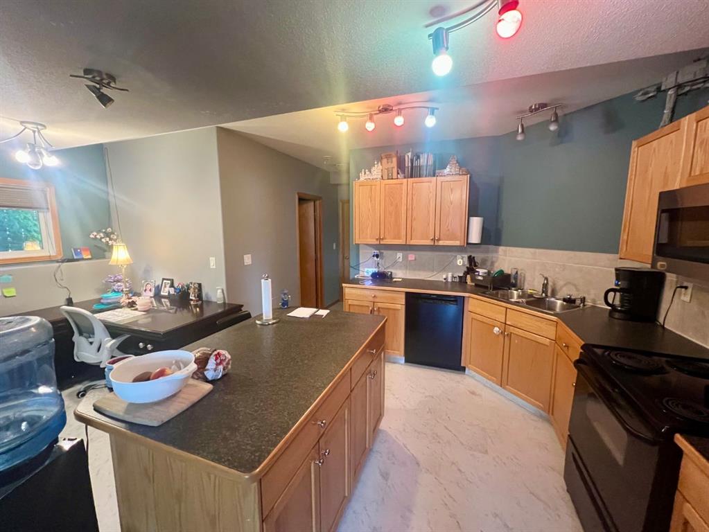 Picture for 660 Red Oak Close 