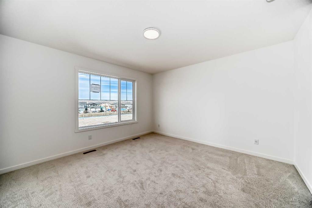Picture for 81 Southborough Square  https://www.cirrealty.ca/reb/creb/00/A2260500_26.jpg
