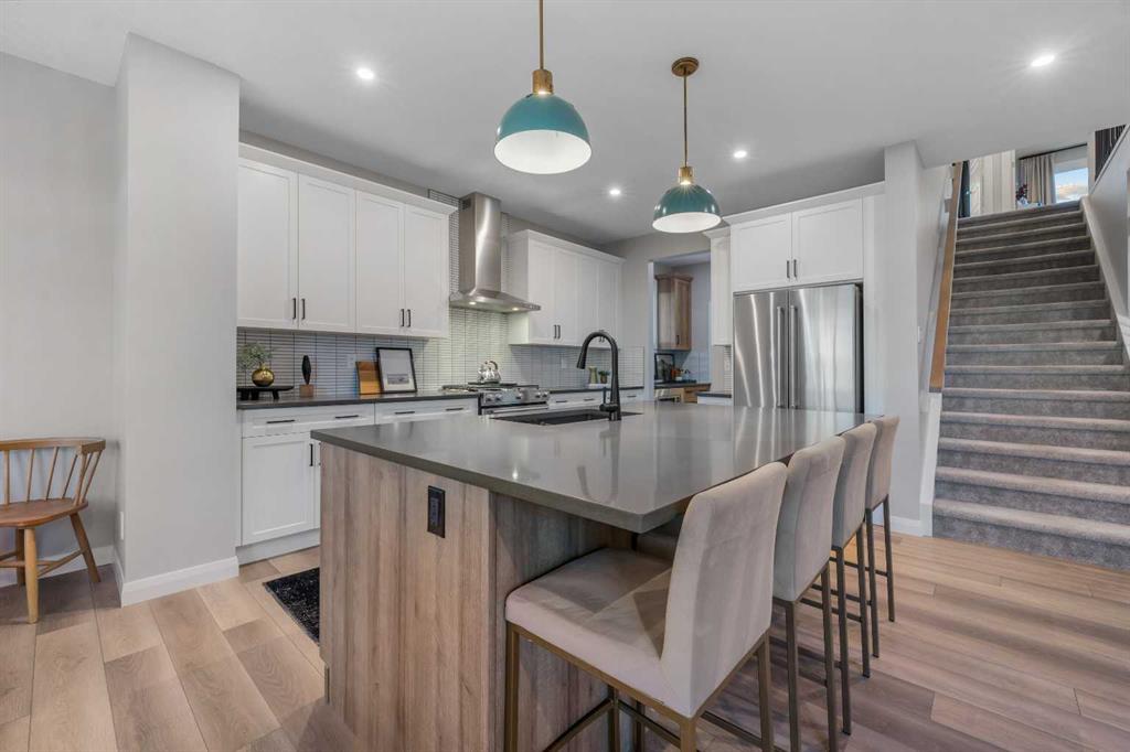 Picture for 207 Brander Avenue  https://www.cirrealty.ca/reb/creb/00/A2263800_17.jpg