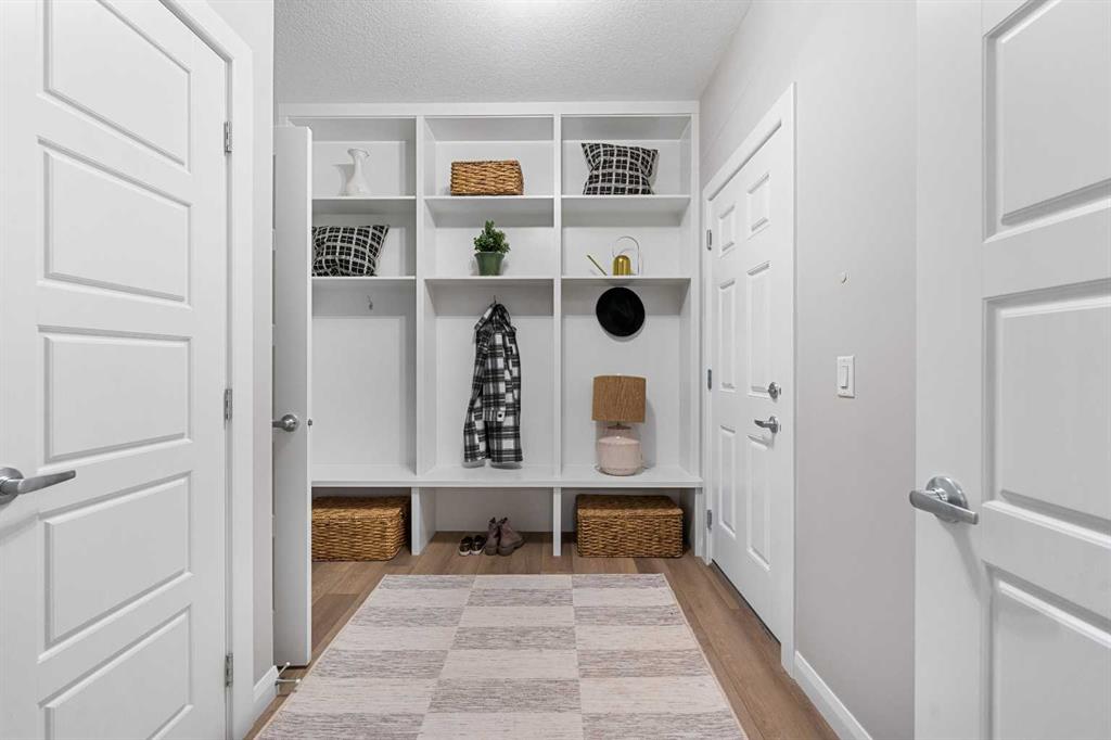 Picture for 207 Brander Avenue  https://www.cirrealty.ca/reb/creb/00/A2263800_34.jpg