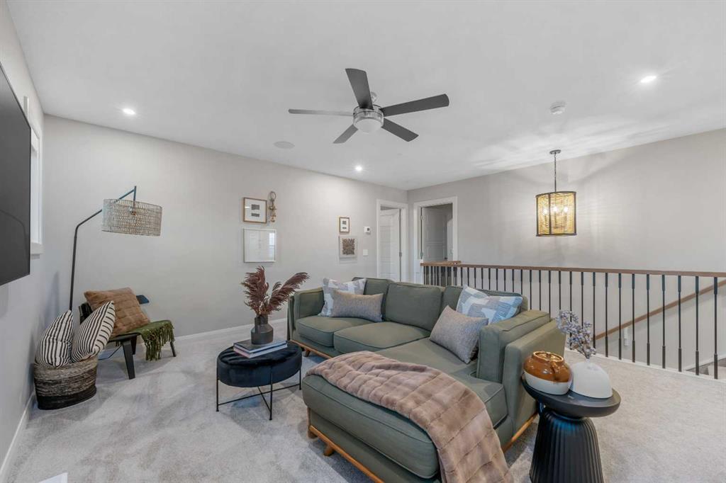 Picture for 207 Brander Avenue  https://www.cirrealty.ca/reb/creb/00/A2263800_37.jpg