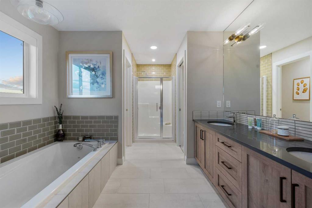 Picture for 207 Brander Avenue  https://www.cirrealty.ca/reb/creb/00/A2263800_44.jpg