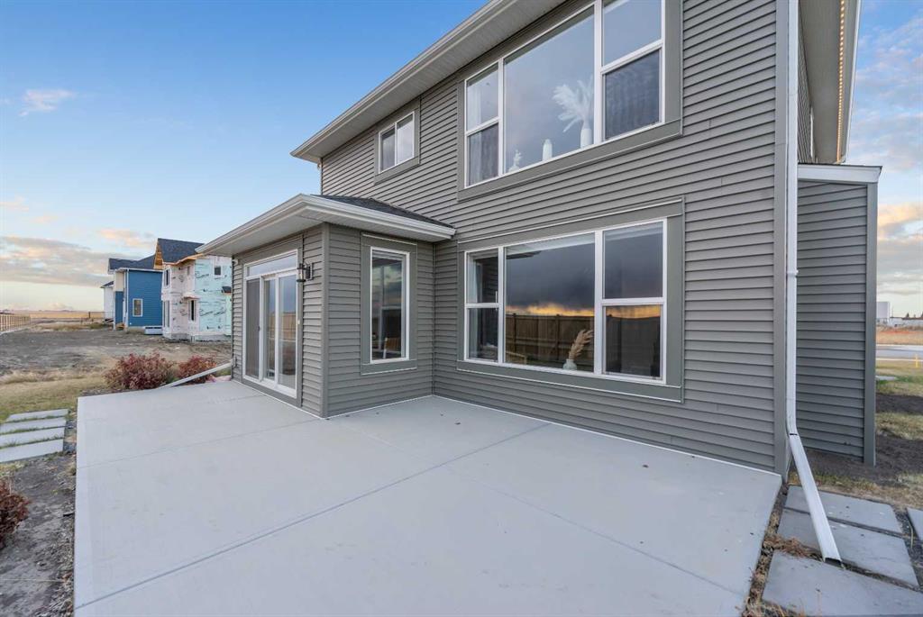 Picture for 207 Brander Avenue  https://www.cirrealty.ca/reb/creb/00/A2263800_50.jpg
