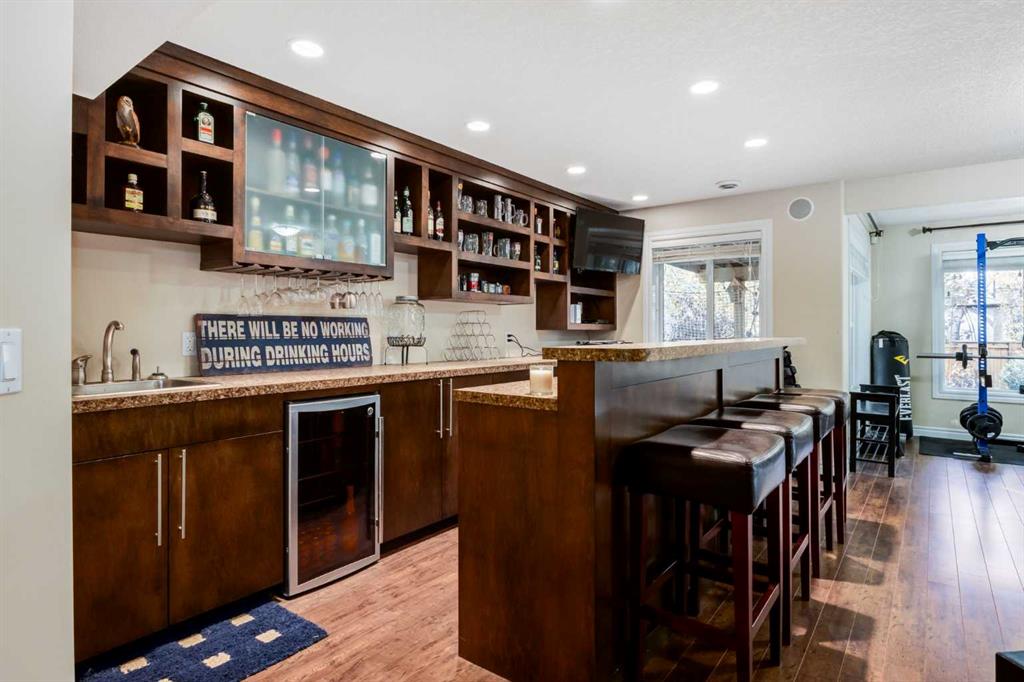 Picture for 27 Tuscany Estates Drive NW https://www.cirrealty.ca/reb/creb/00/A2266700_15.jpg