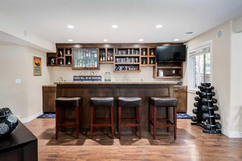 Picture for 27 Tuscany Estates Drive NW https://www.cirrealty.ca/reb/creb/00/A2266700_43.jpg