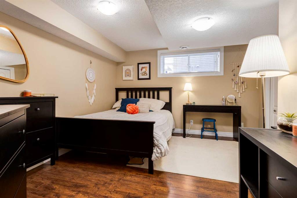 Picture for 27 Tuscany Estates Drive NW https://www.cirrealty.ca/reb/creb/00/A2266700_47.jpg