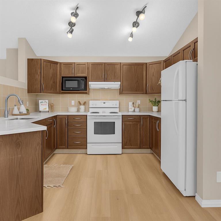 Picture for 231 Saddlebrook Way NE