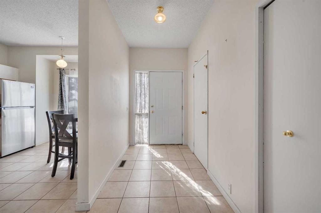 Picture for 137 Martinpark Way NE