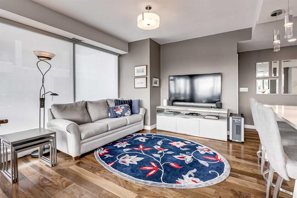 Picture for 1604, 1234 5 Avenue NW