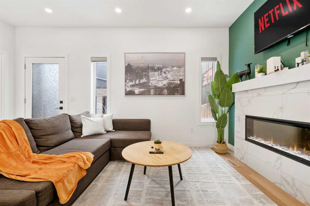 Picture for Unit 4, 1313 20 Avenue NW