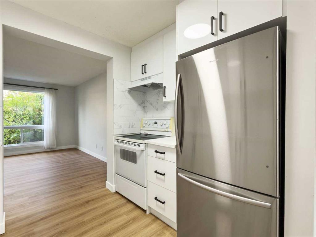 Picture for 92, 6915 Ranchview Drive NW