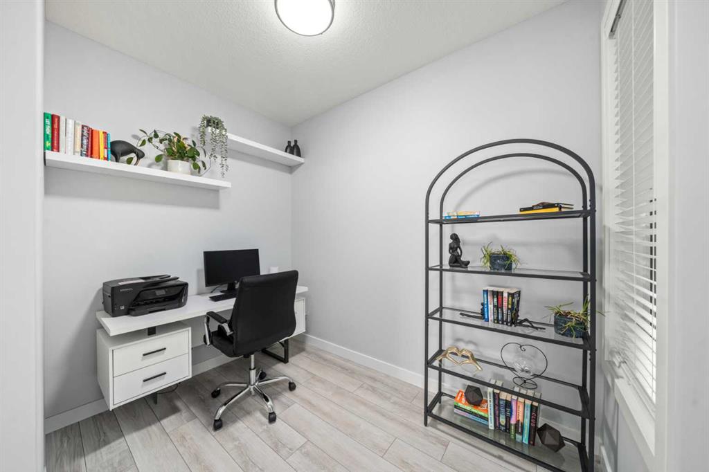 Picture for 77 Sage Hill Crescent NW