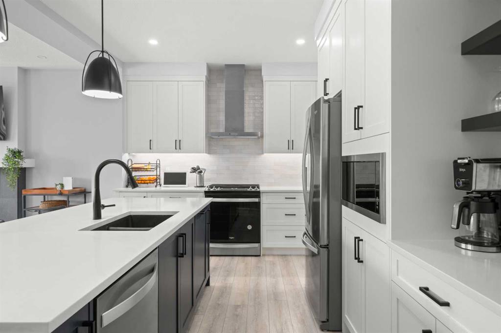 Picture for 77 Sage Hill Crescent NW