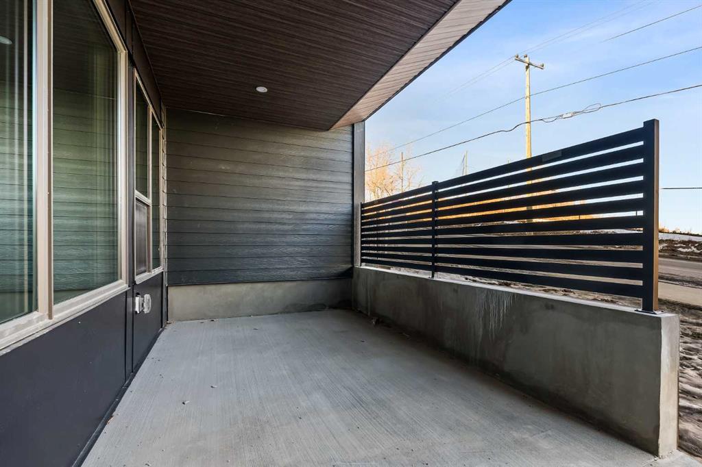 Picture for 2525 Sovereign Crescent SW