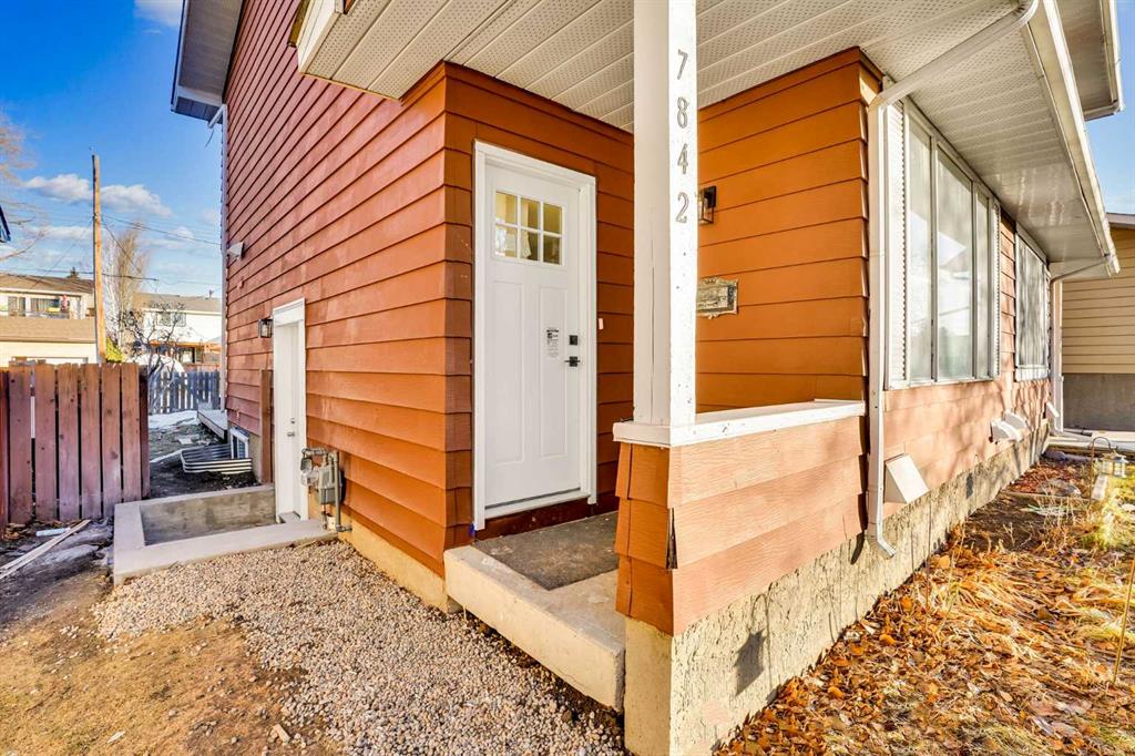 Picture for 7842 21A Street SE