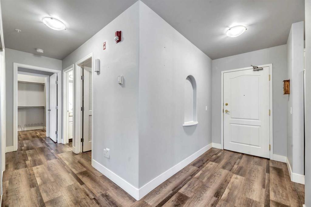 Picture for 112, 43 Westlake Circle 