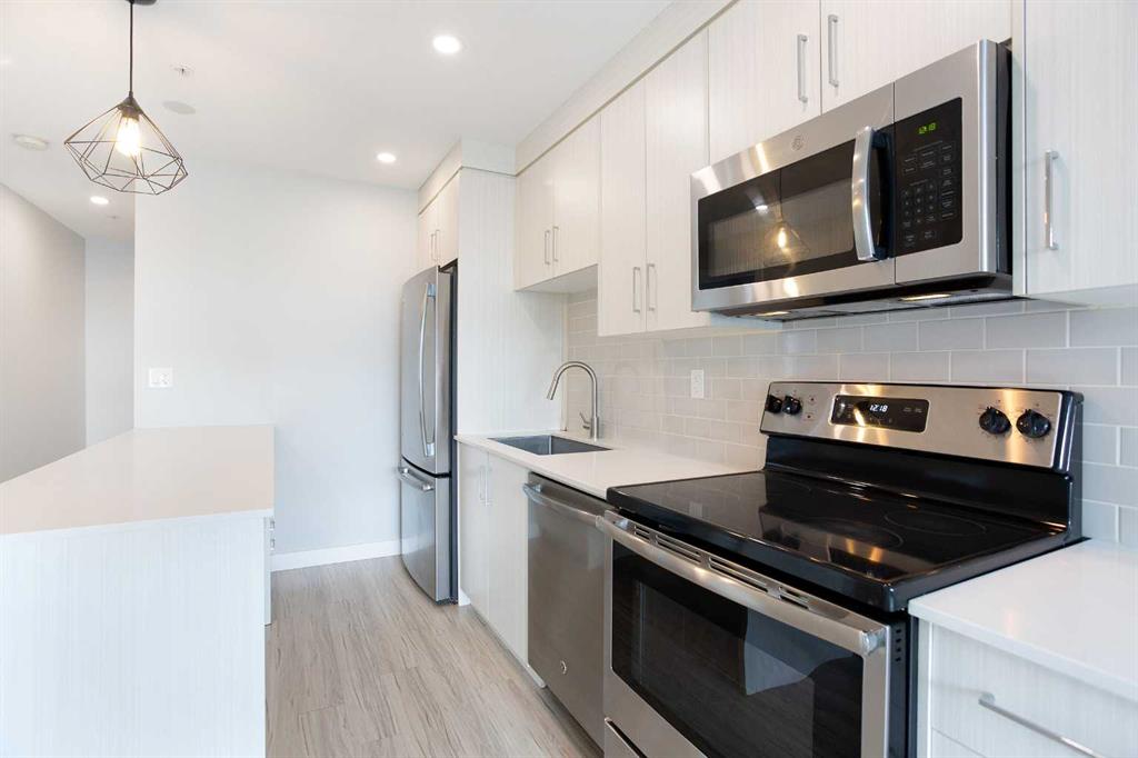 Picture for 103, 1734 11 Avenue SW