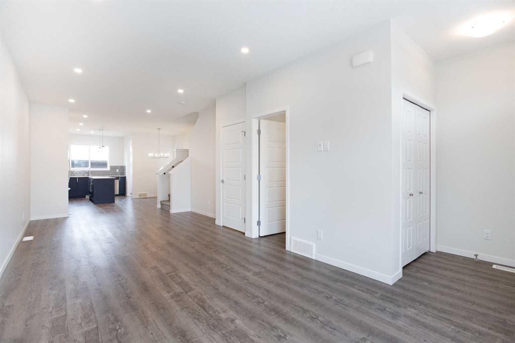 Picture for 16 Creekstone Drive SW